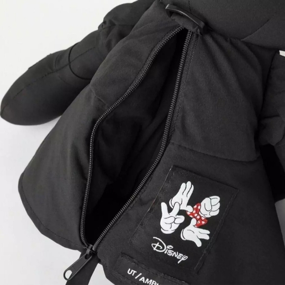 NEW DISNEY x AMBUSH x UNIQLO MINNIE MOUSE 3D SILHOUETTE BACKPACK - Picture 7 of 11